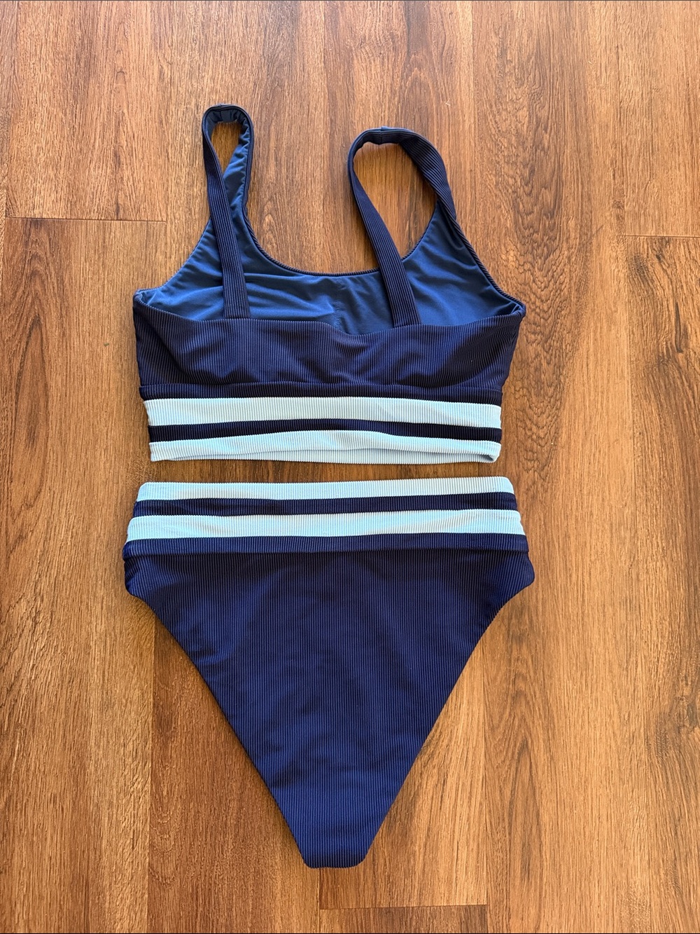 New Beach Riot Bikini Set - Picture 5 of 5
